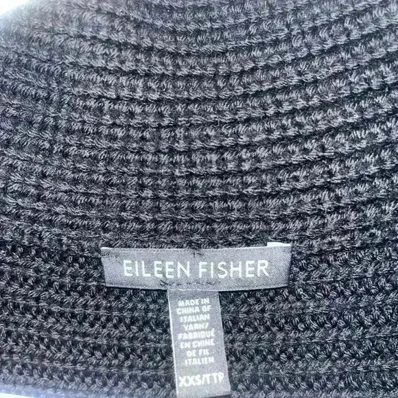 Eileen Fisher women’s black merino wool full zip sweater vest - Picture 3 of 4